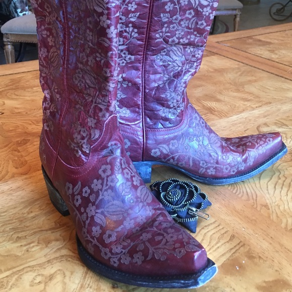 Yippee Kay Yay Old Gringo Red & Cream Boots! - Picture 16 of 16